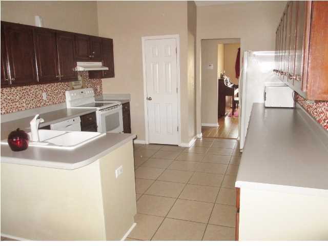 CHEROKEE BEND S/D PH 2 - Residential