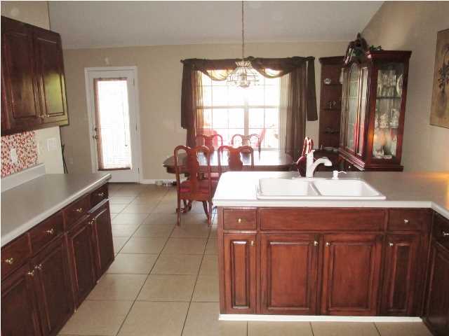 CHEROKEE BEND S/D PH 2 - Residential