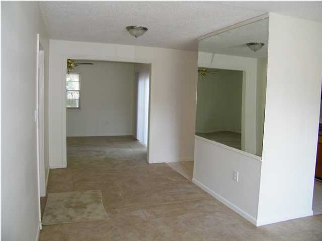 UNRECORDED SUBDIVISION - Residential Lease