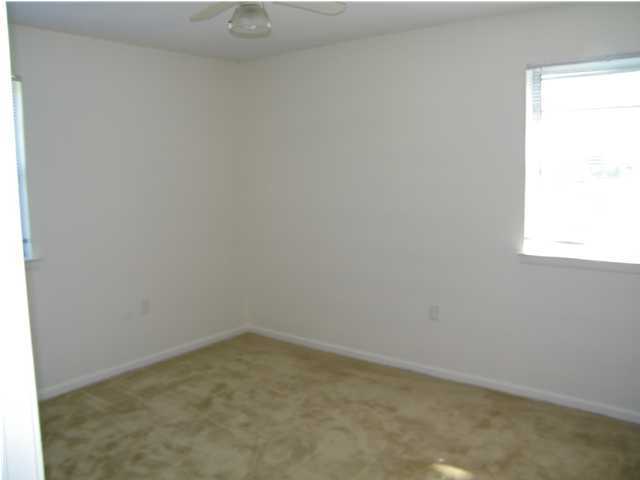 UNRECORDED SUBDIVISION - Residential Lease