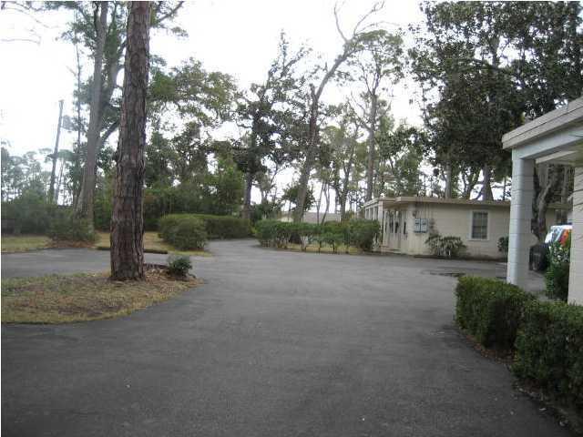 EDGEWATER - Residential Lease