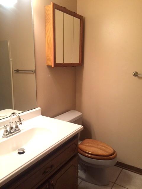 COUNTRYVIEW ESTATES - Residential Lease