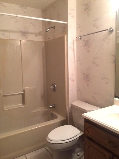 COUNTRYVIEW ESTATES - Residential Lease