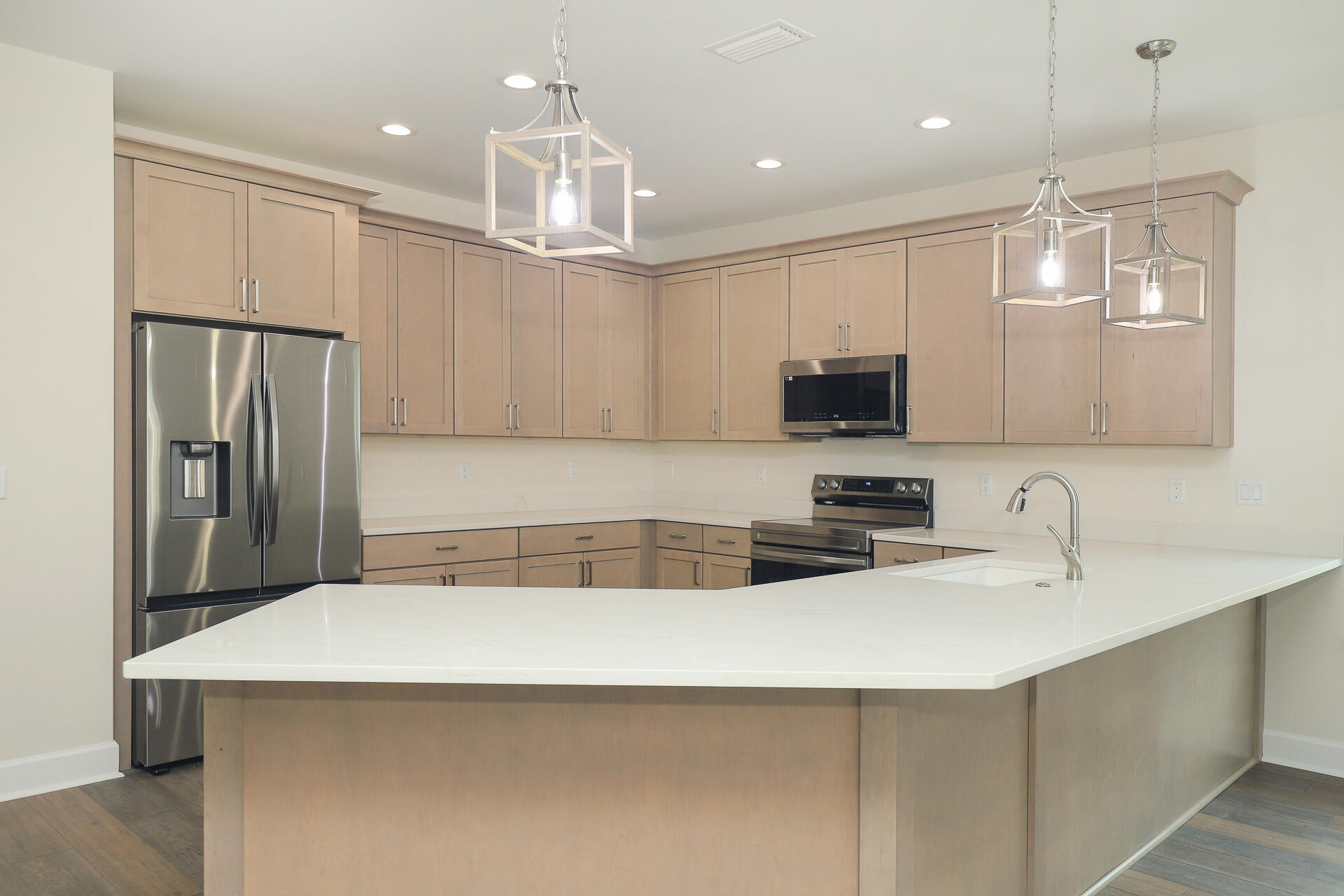 ELIZABETH FARMS 2ND ADDN UNREC - Residential