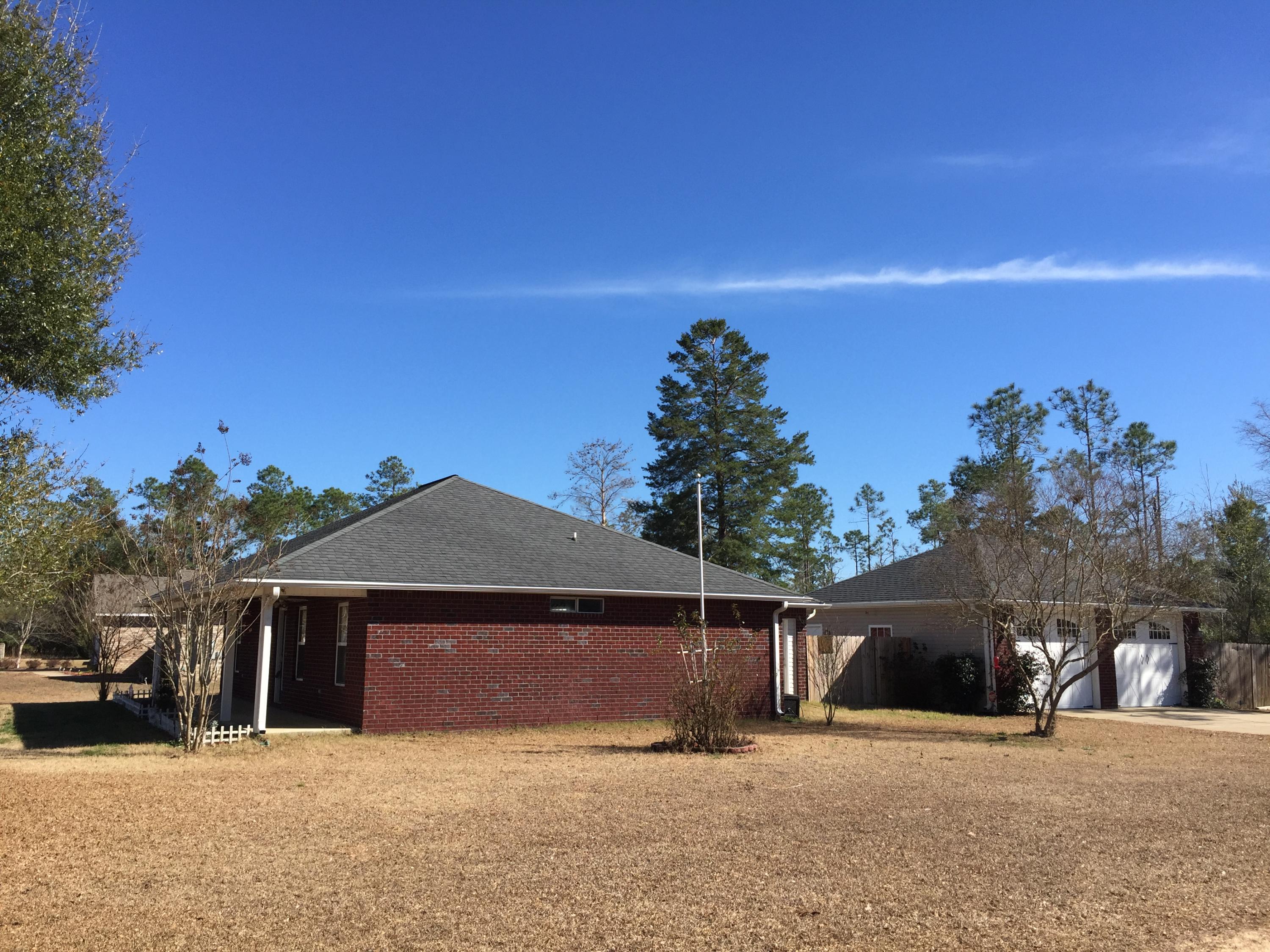 THE PINES - Residential