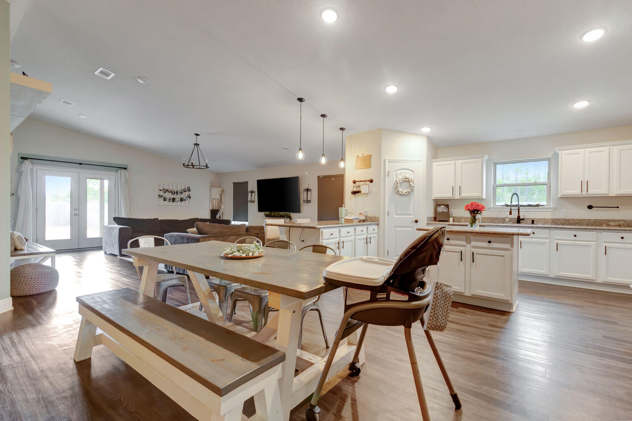 HEATHER'S PLACE - Residential Lease