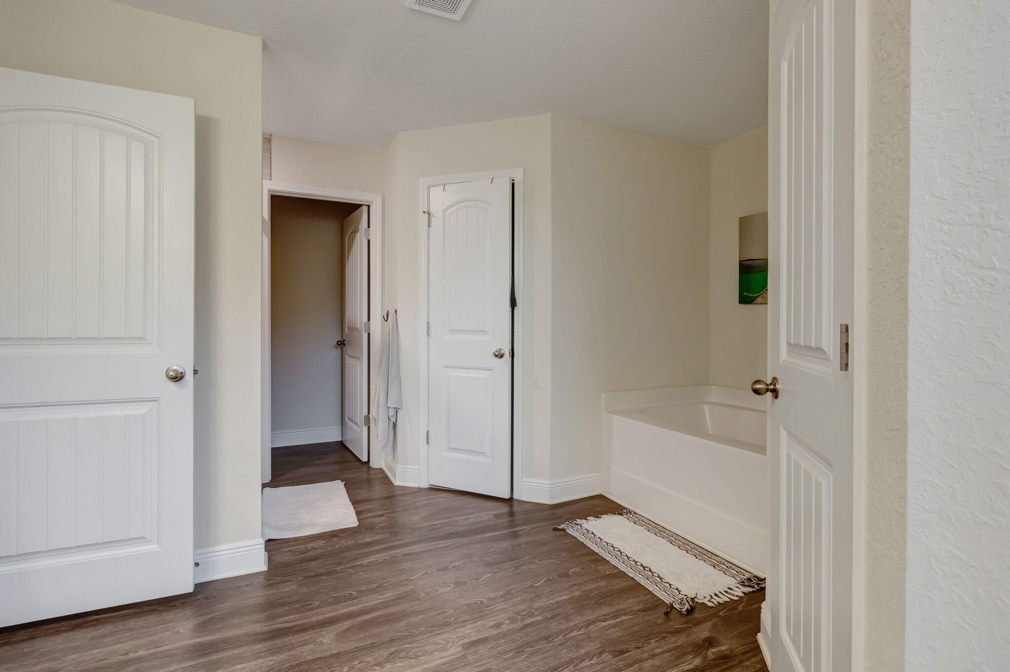 HEATHER'S PLACE - Residential Lease