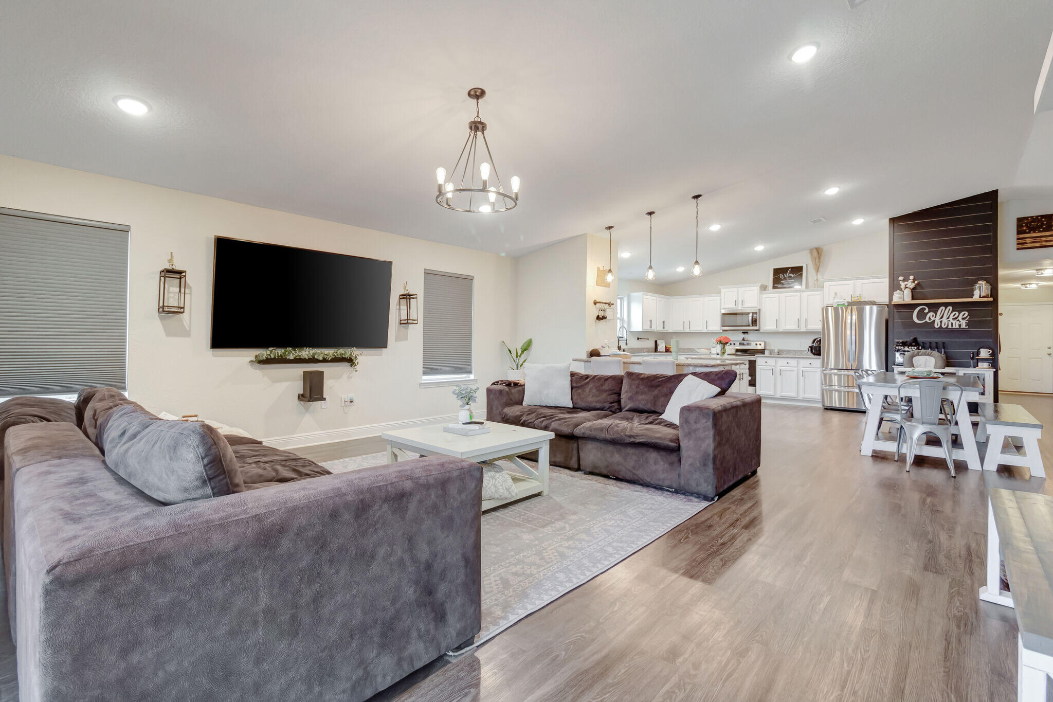 HEATHER'S PLACE - Residential Lease
