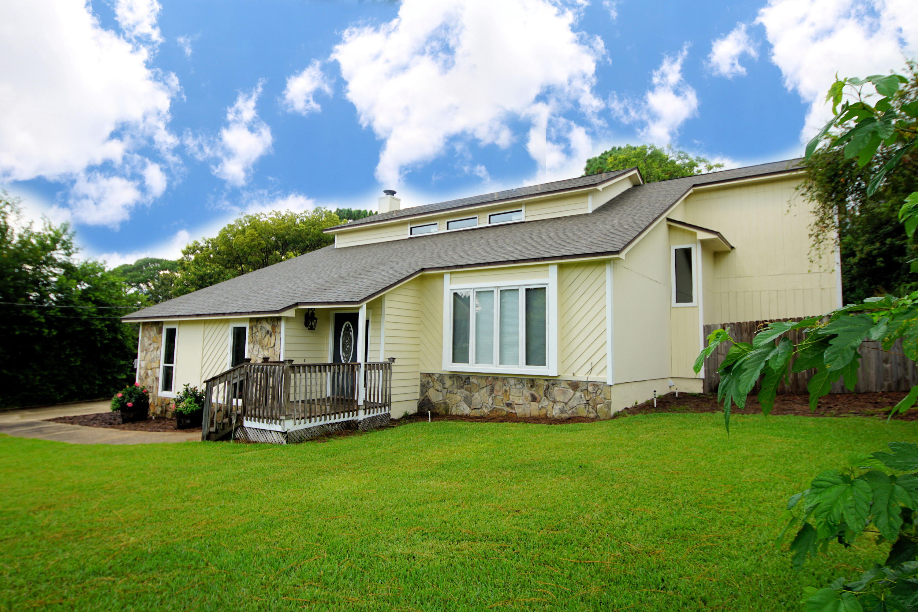 Poquito Bayou - Residential