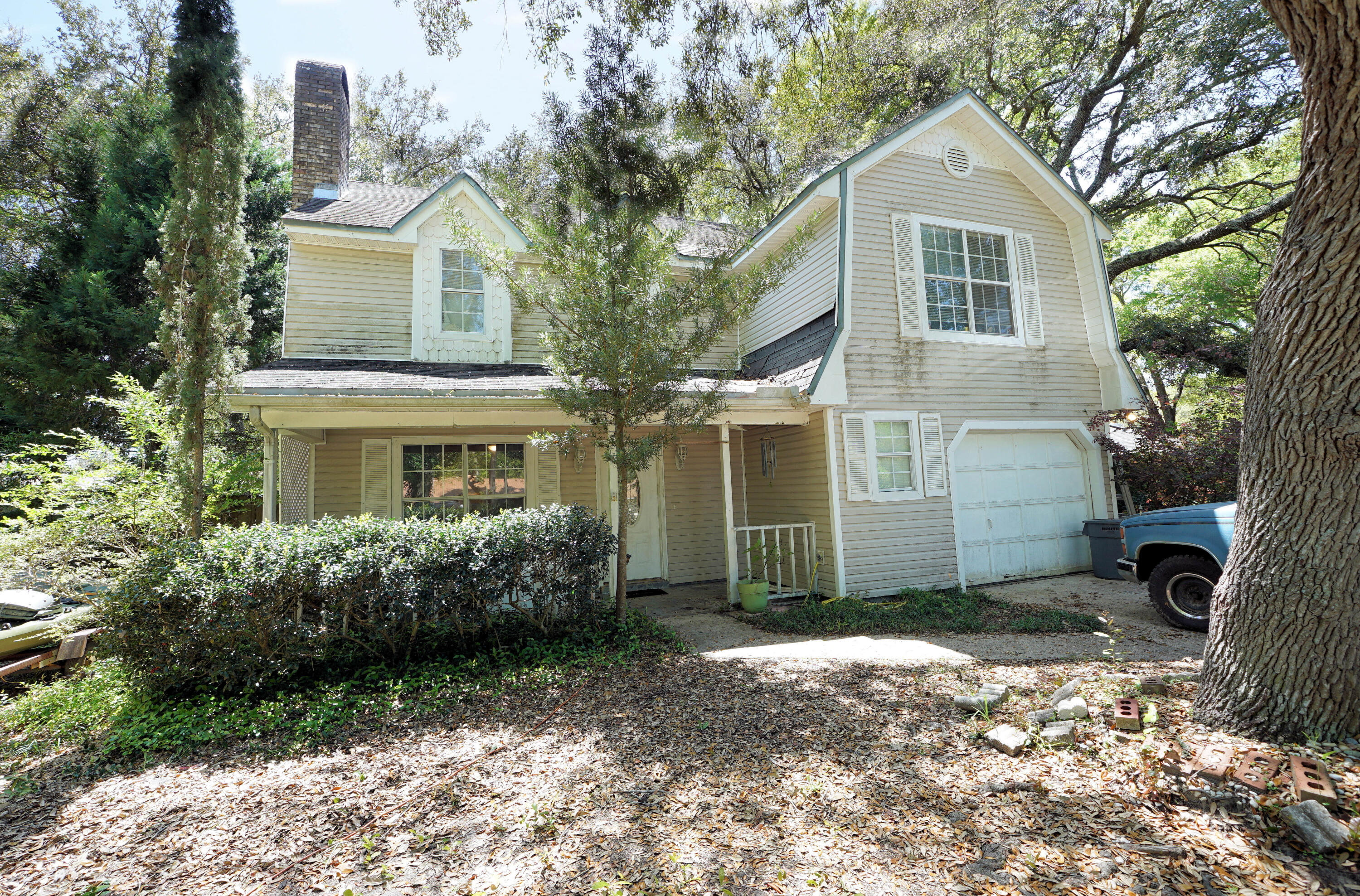 PALM CREST - Residential