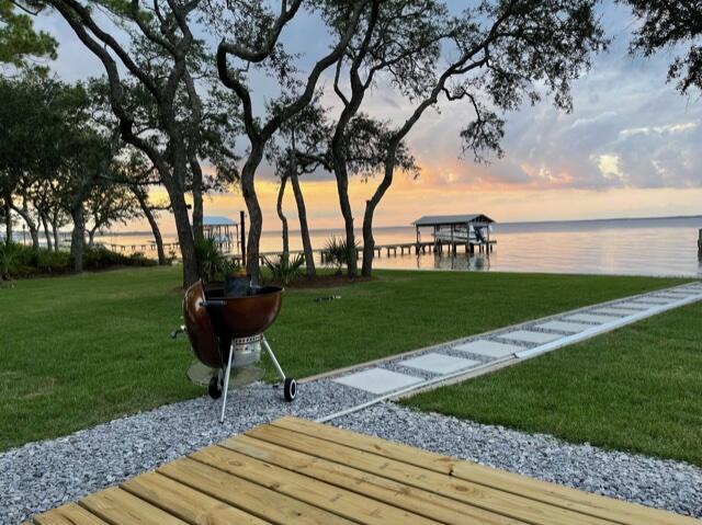 BAY PINES - Land