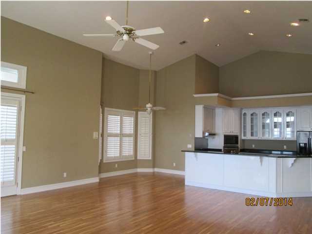 EMERALD BAY PH 1-B - Residential Lease