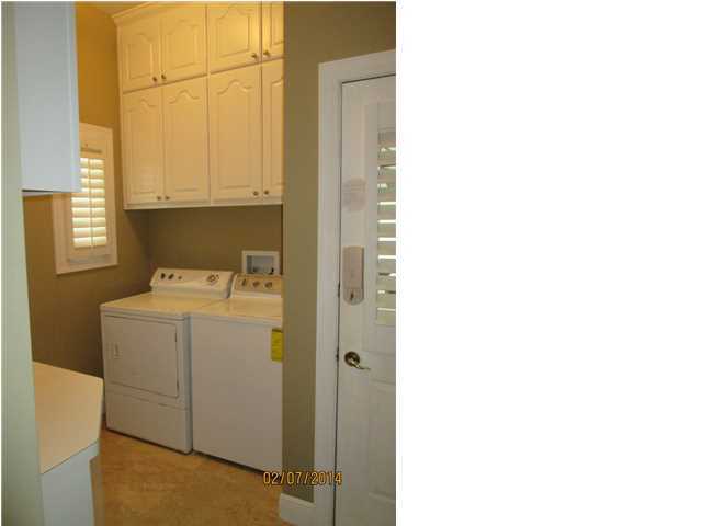 EMERALD BAY PH 1-B - Residential Lease
