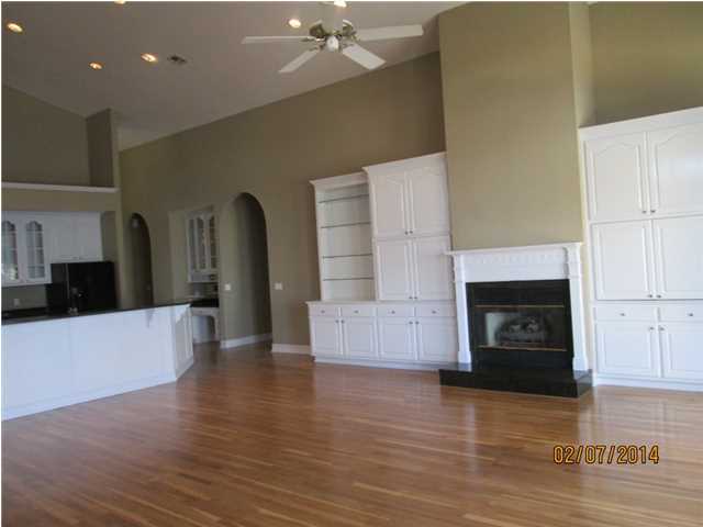 EMERALD BAY PH 1-B - Residential Lease