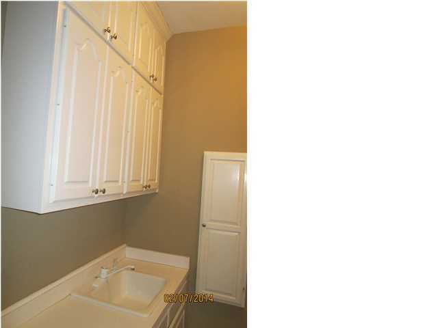 EMERALD BAY PH 1-B - Residential Lease