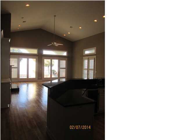 EMERALD BAY PH 1-B - Residential Lease