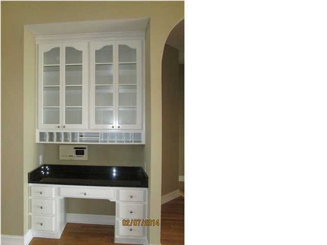 EMERALD BAY PH 1-B - Residential Lease