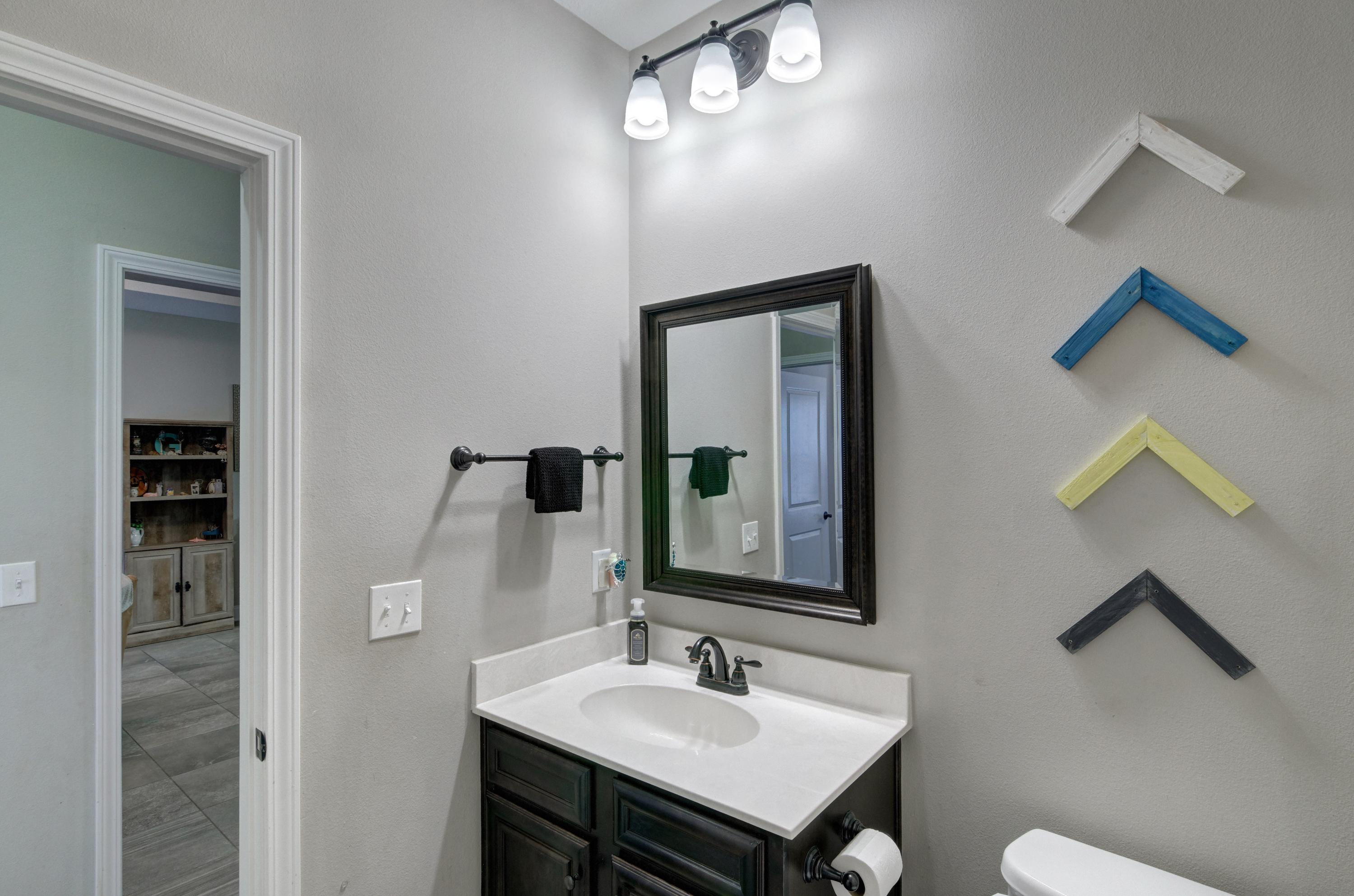 CRESCENT SHORES - Residential