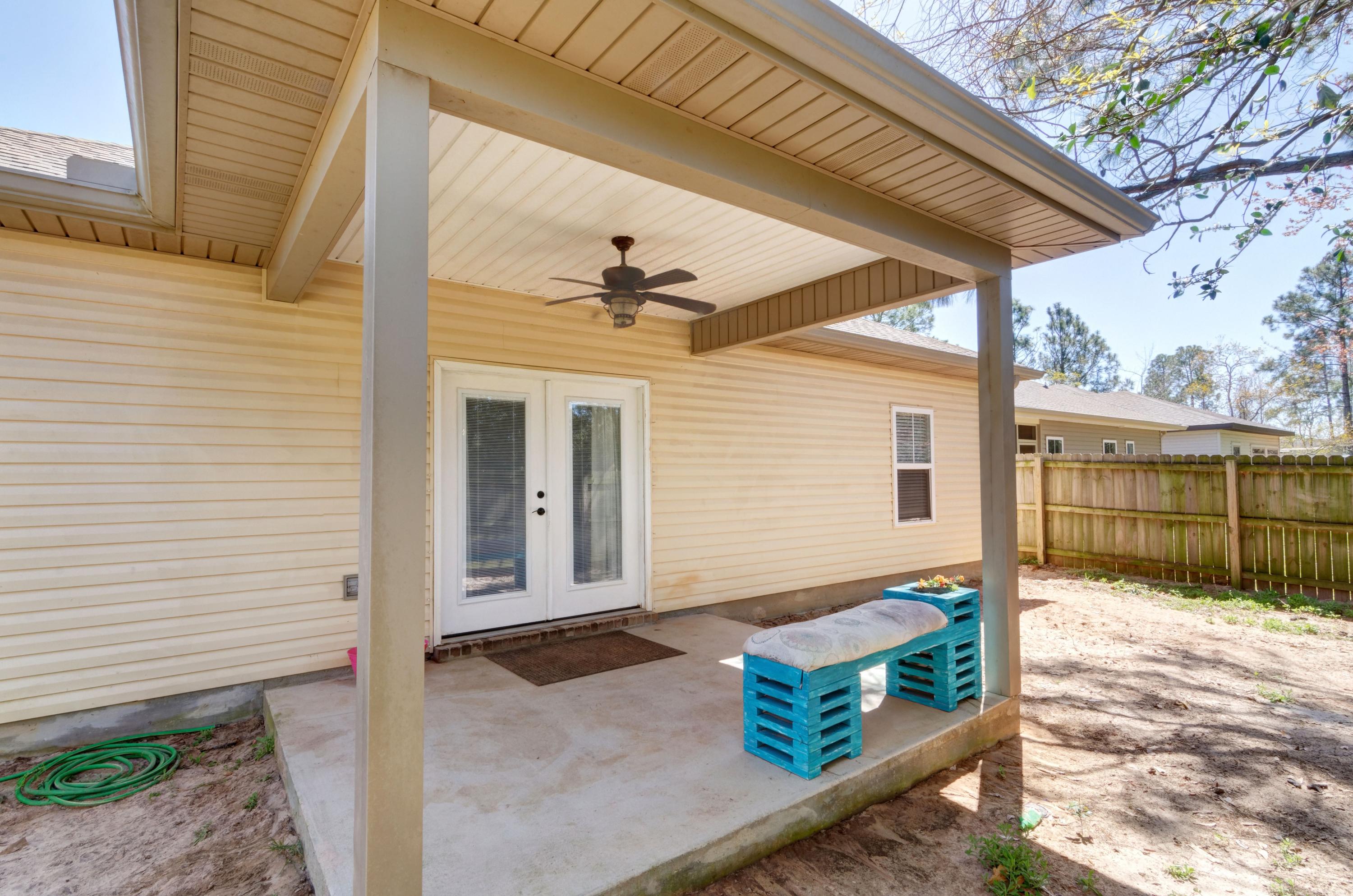 CRESCENT SHORES - Residential