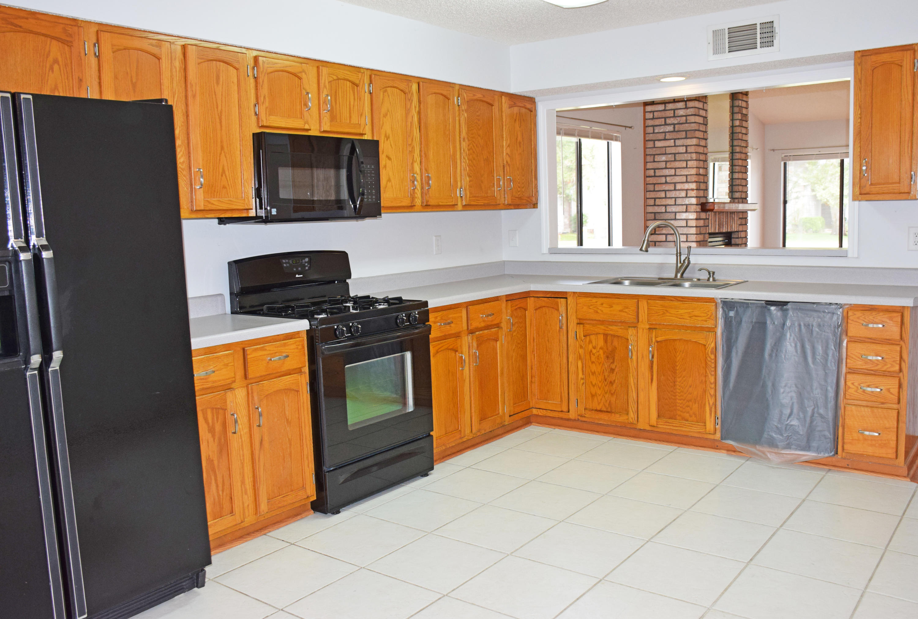 CEDAR RIDGE PH 10 - Residential Lease