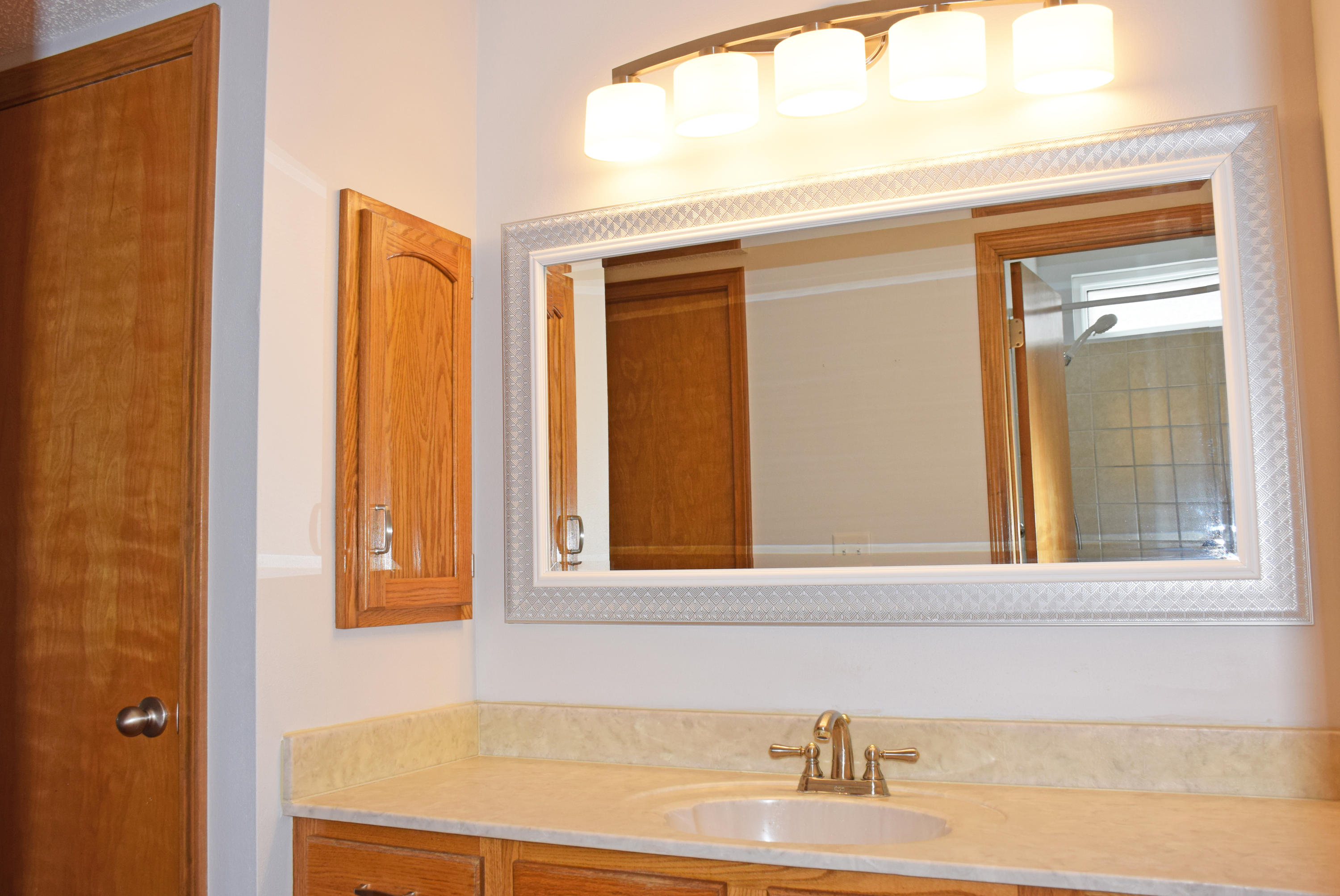 CEDAR RIDGE PH 10 - Residential Lease
