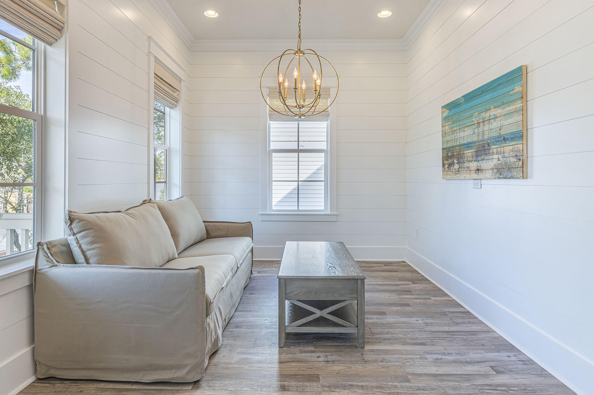 LAKESIDE AT BLUE MOUNTAIN BEACH - Residential Lease