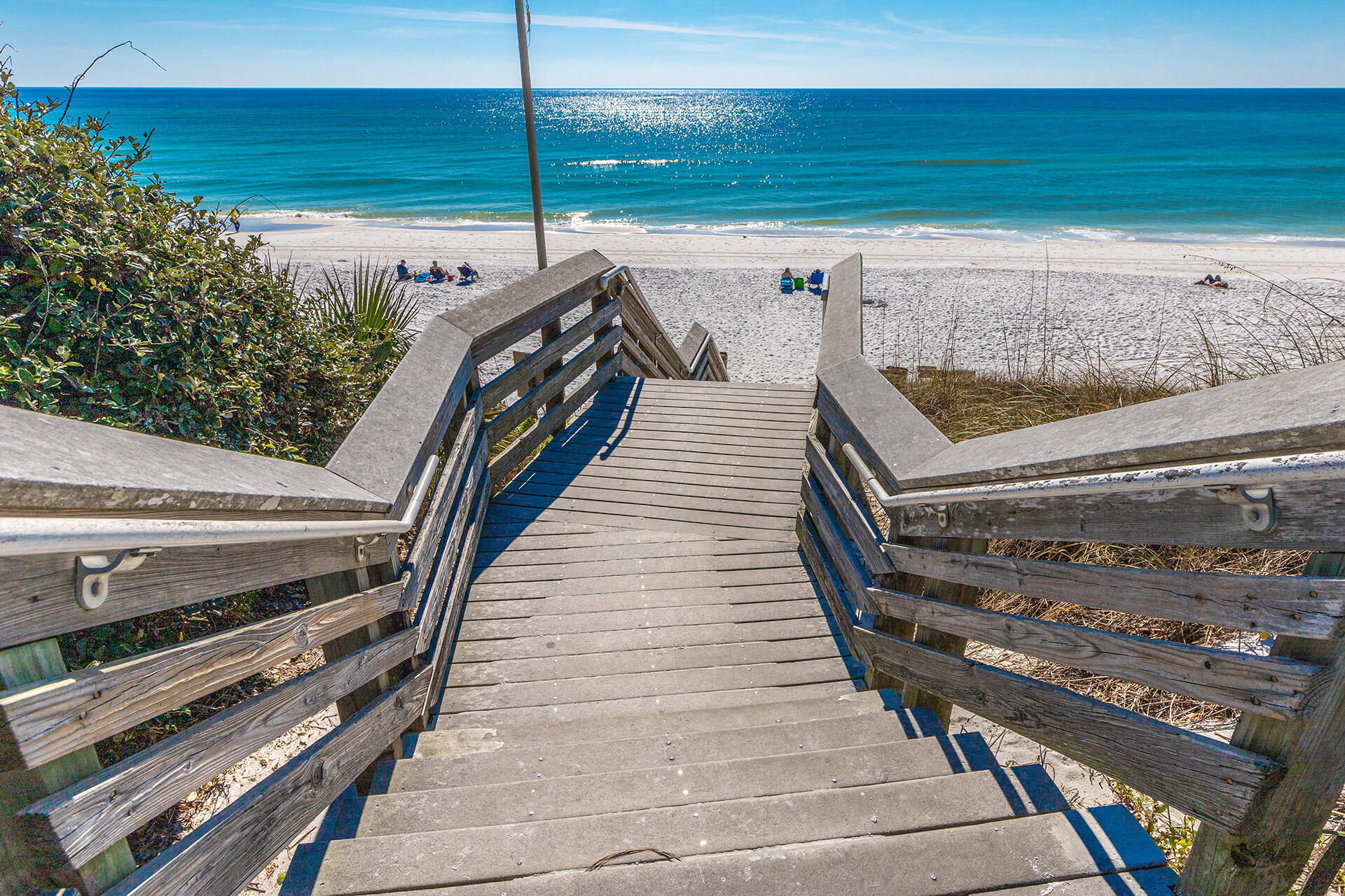 LAKESIDE AT BLUE MOUNTAIN BEACH - Residential Lease