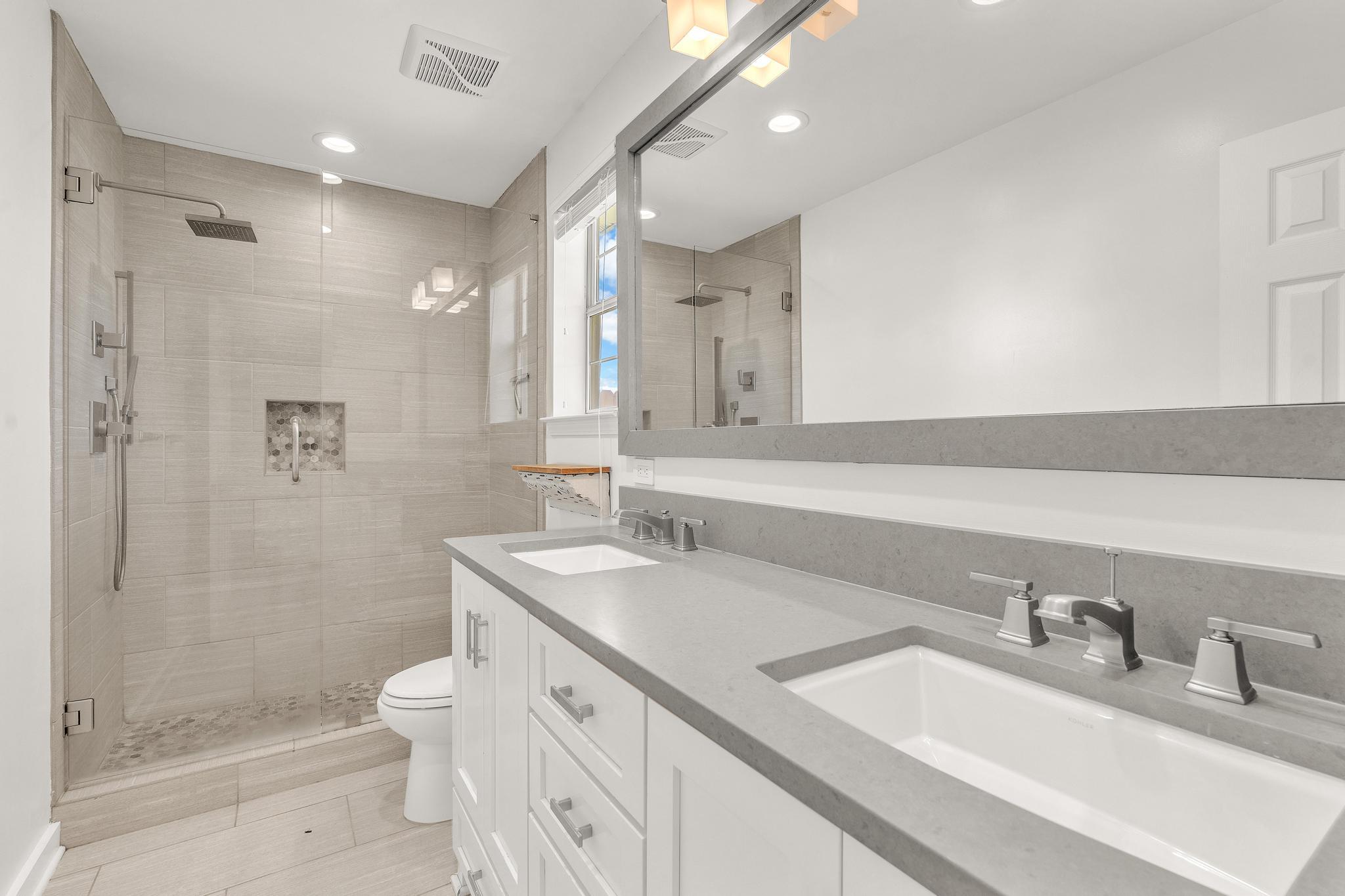 AZALEA GARDENS DESTIN - Residential Lease