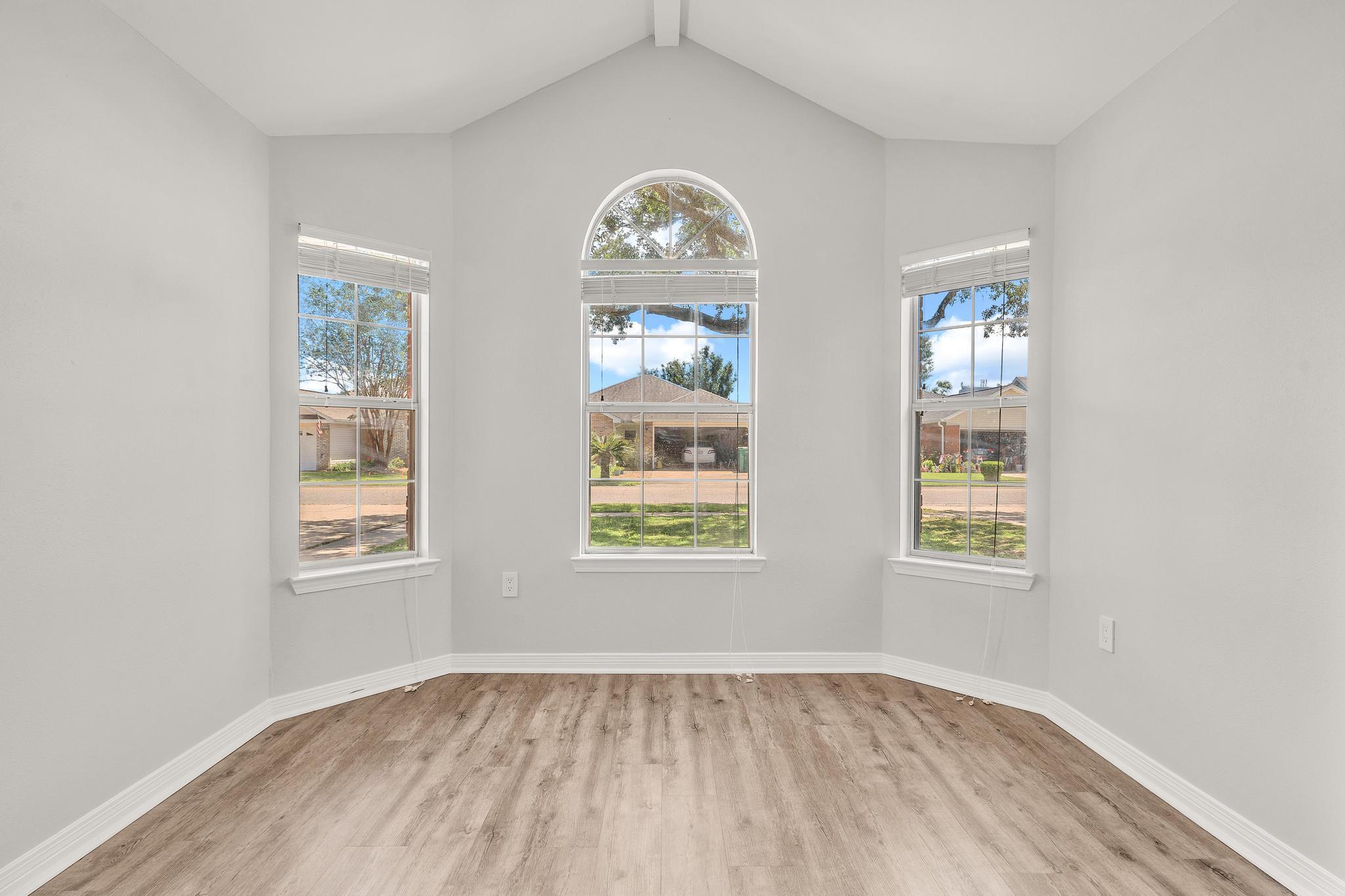 AZALEA GARDENS DESTIN - Residential Lease