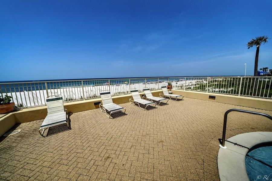 Grande Surf Club Condo - Residential