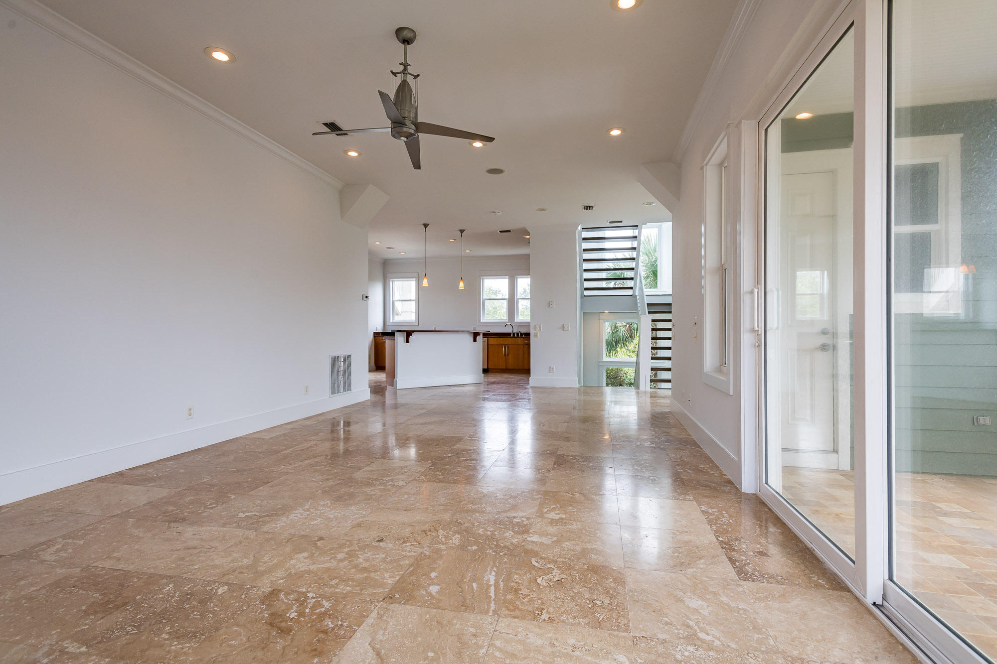 BLUE MOUNTAIN BEACH - Residential