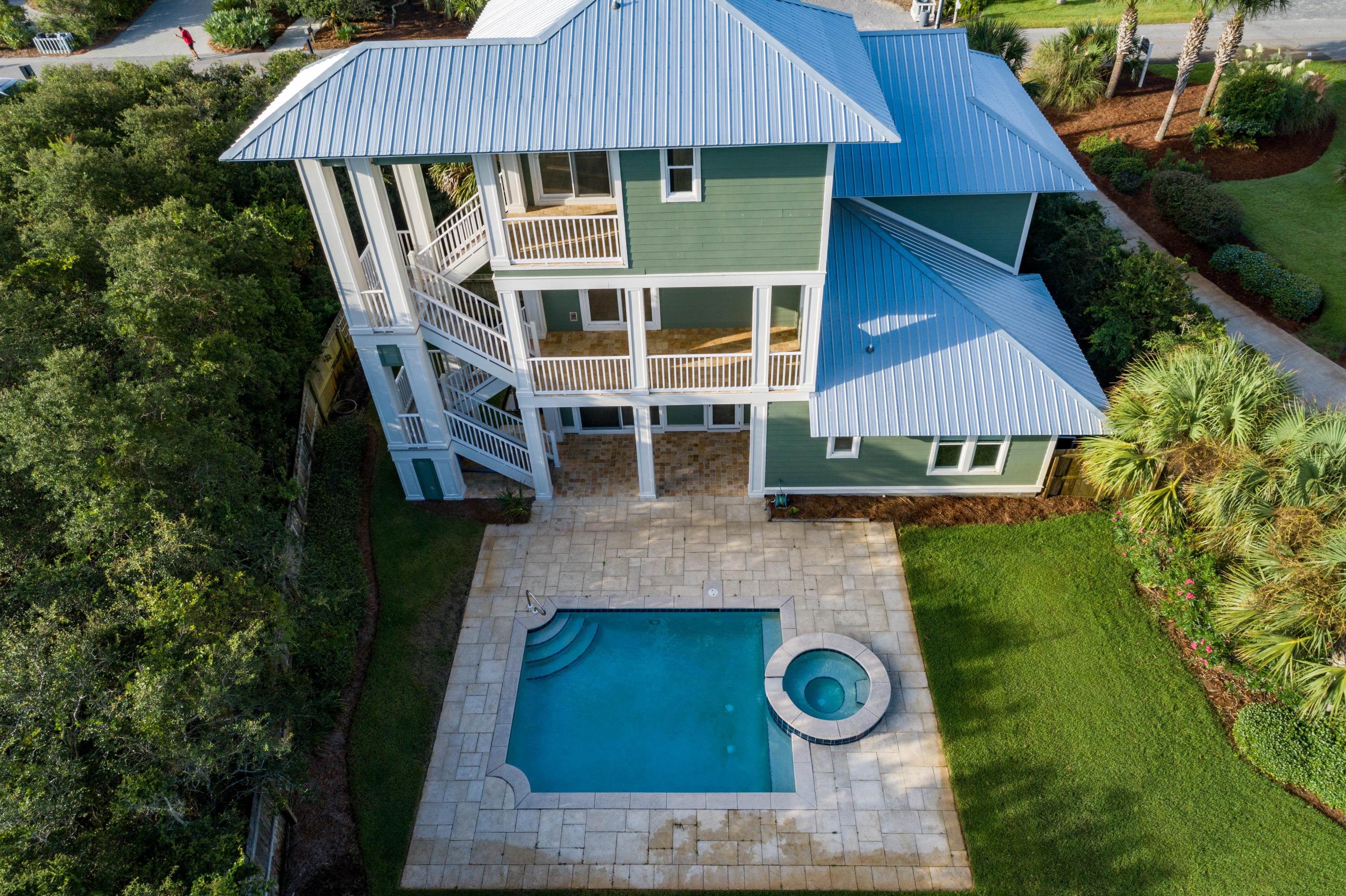 BLUE MOUNTAIN BEACH - Residential