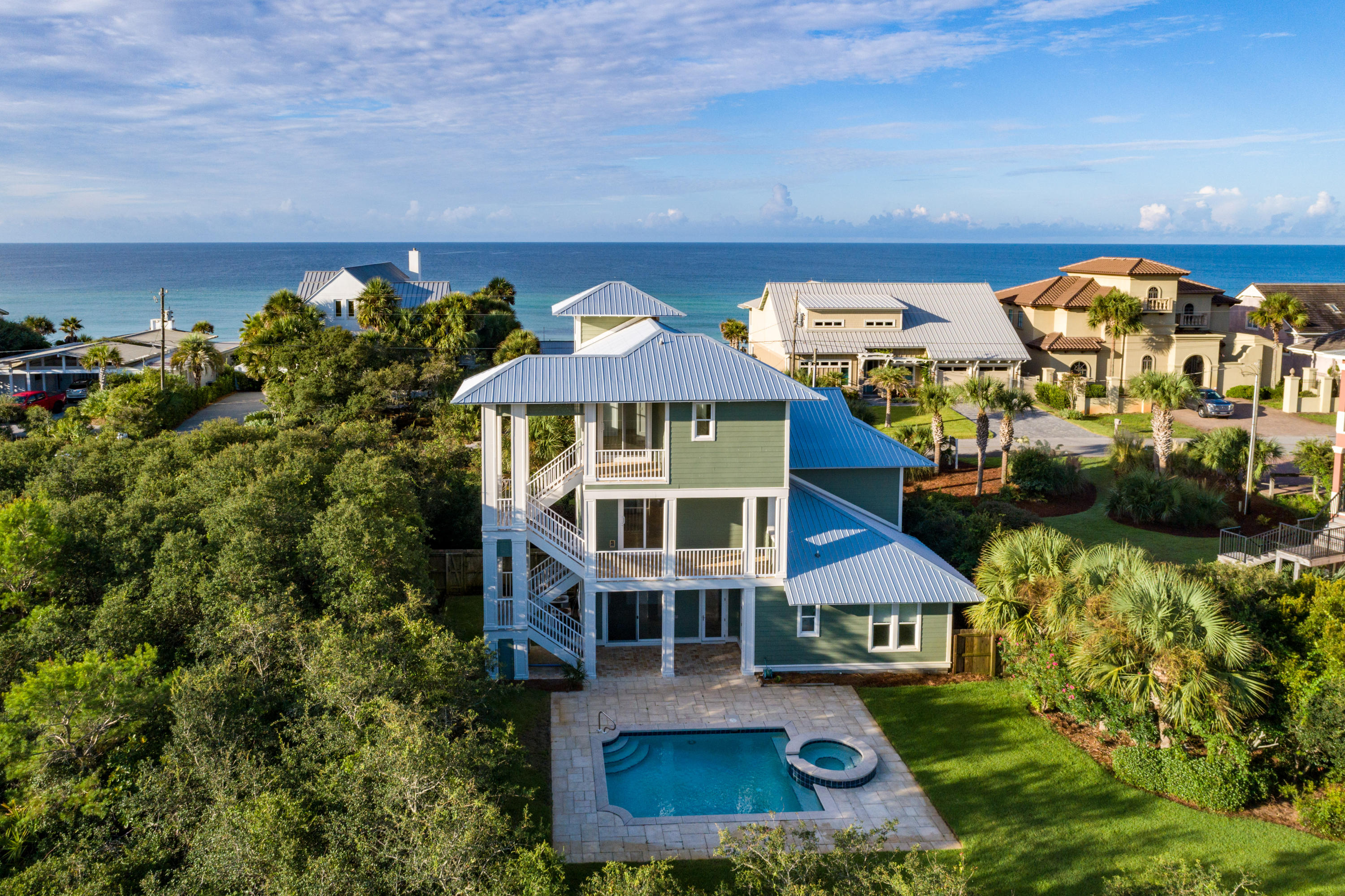 BLUE MOUNTAIN BEACH - Residential