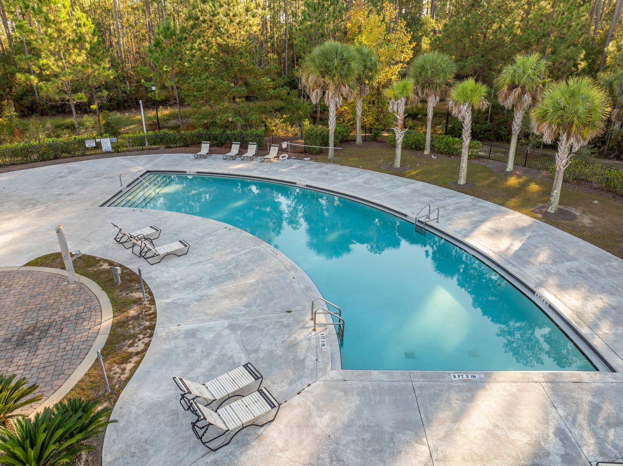 VERANDAS OF FREEPORT, THE - Residential Lease