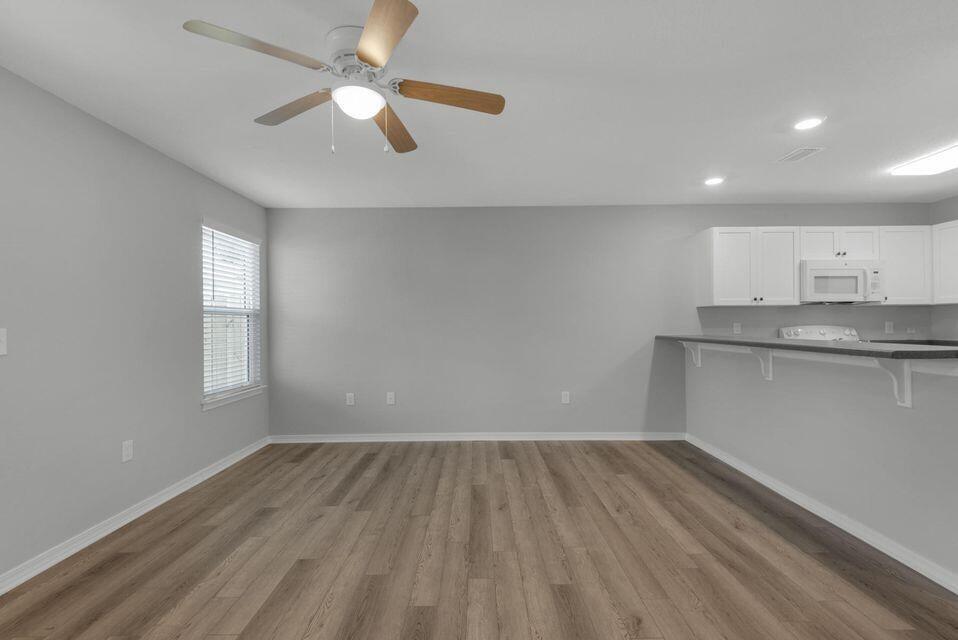 ANASTASIA MANOR T/H - Residential Lease