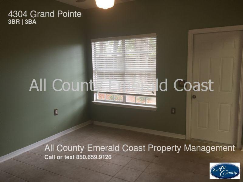 GRANDPOINTE - Residential Lease