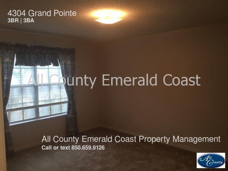 GRANDPOINTE - Residential Lease