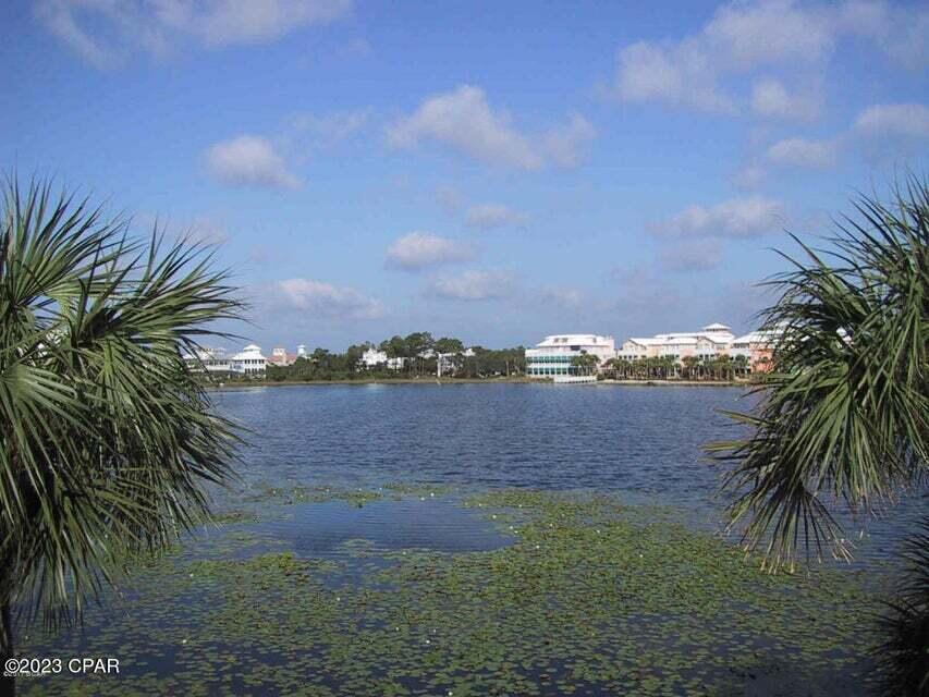 Carillon Beach Inn - Residential