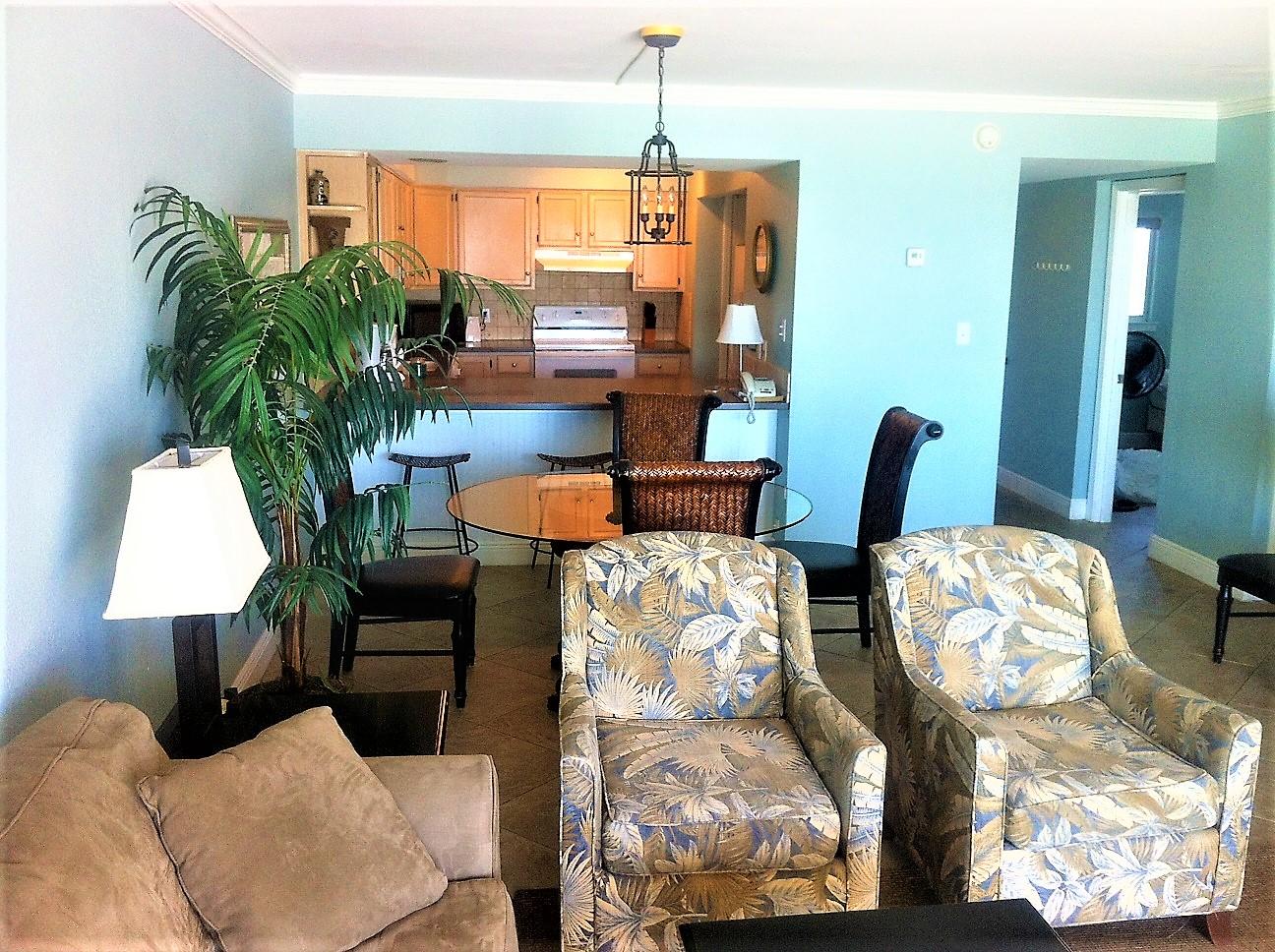 BEACH HOUSE CONDO PH 2 - Residential