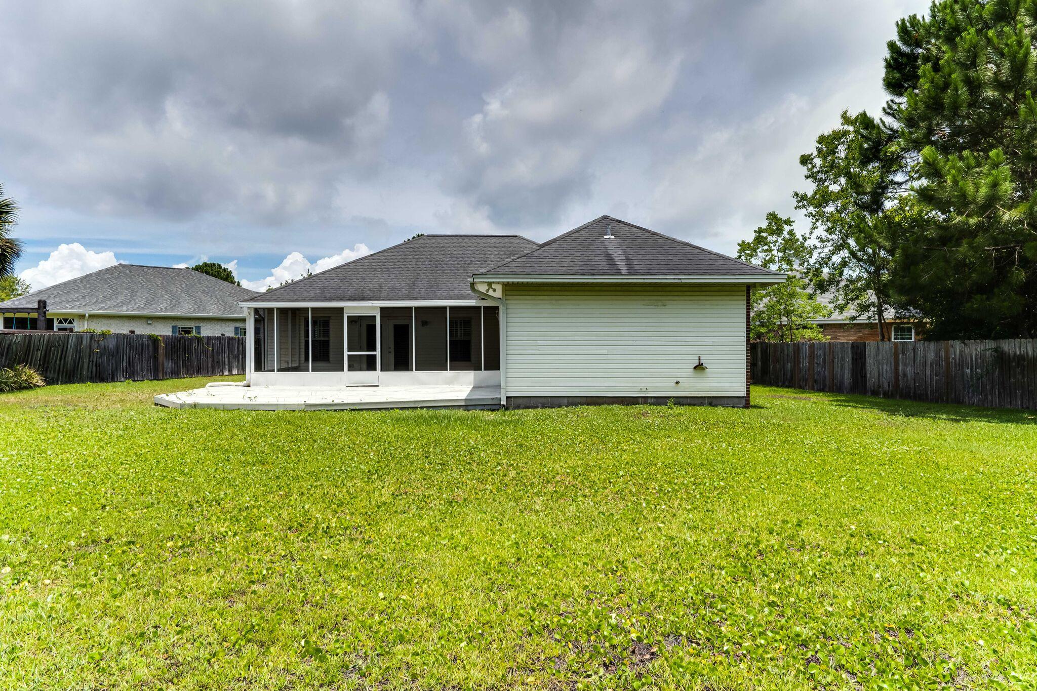 INDIAN TRAIL ESTATES - Residential Lease