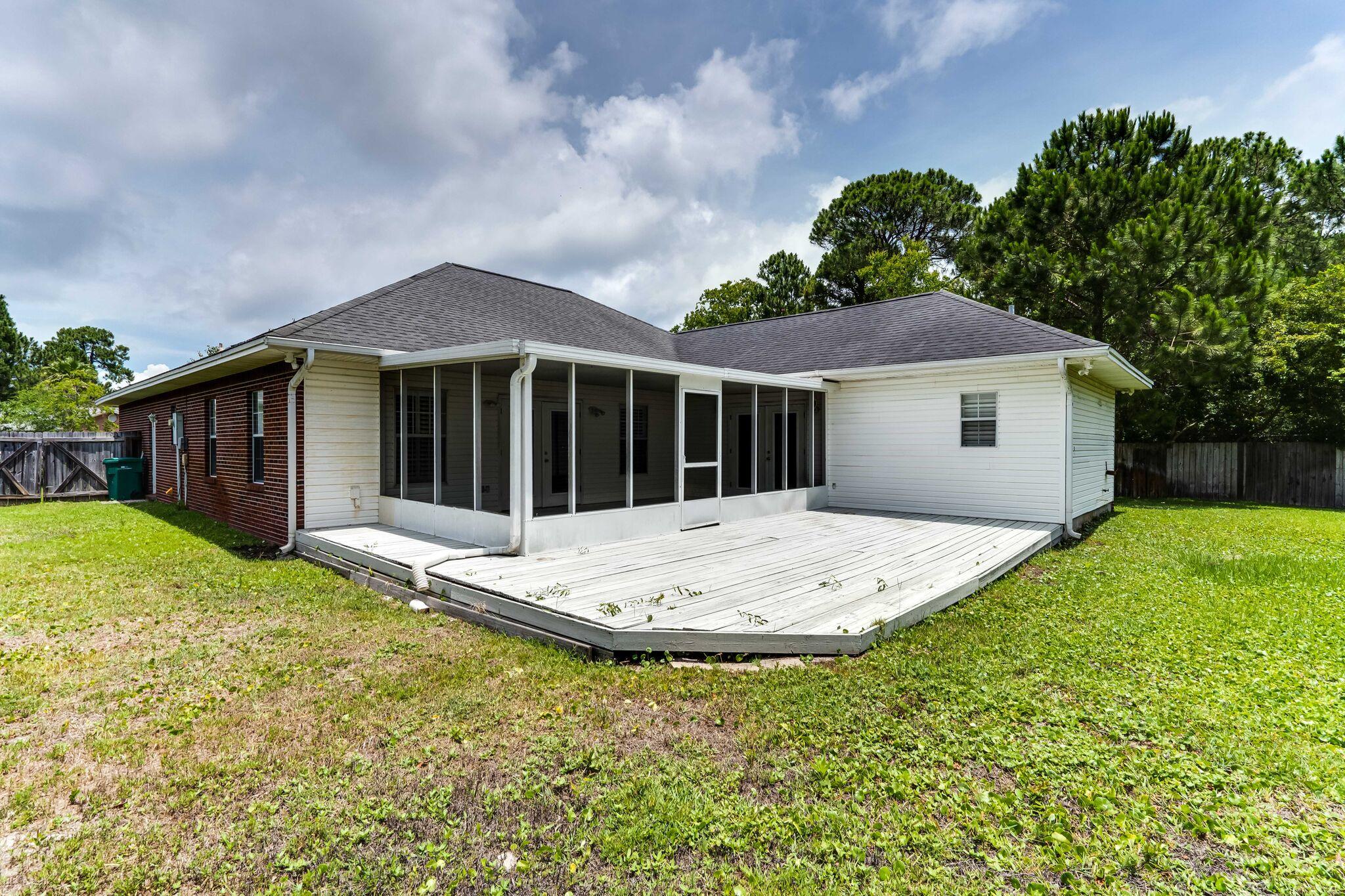 INDIAN TRAIL ESTATES - Residential Lease