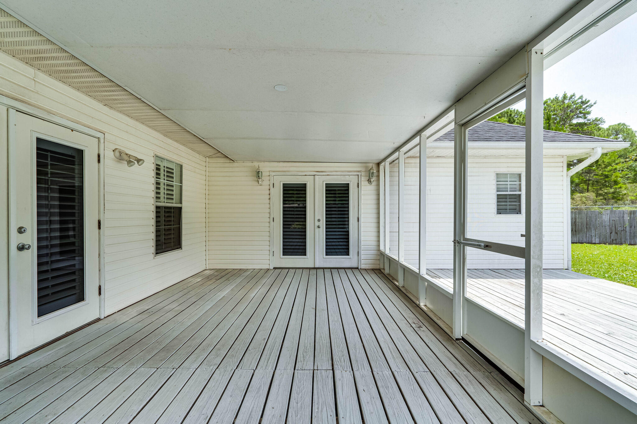 INDIAN TRAIL ESTATES - Residential Lease
