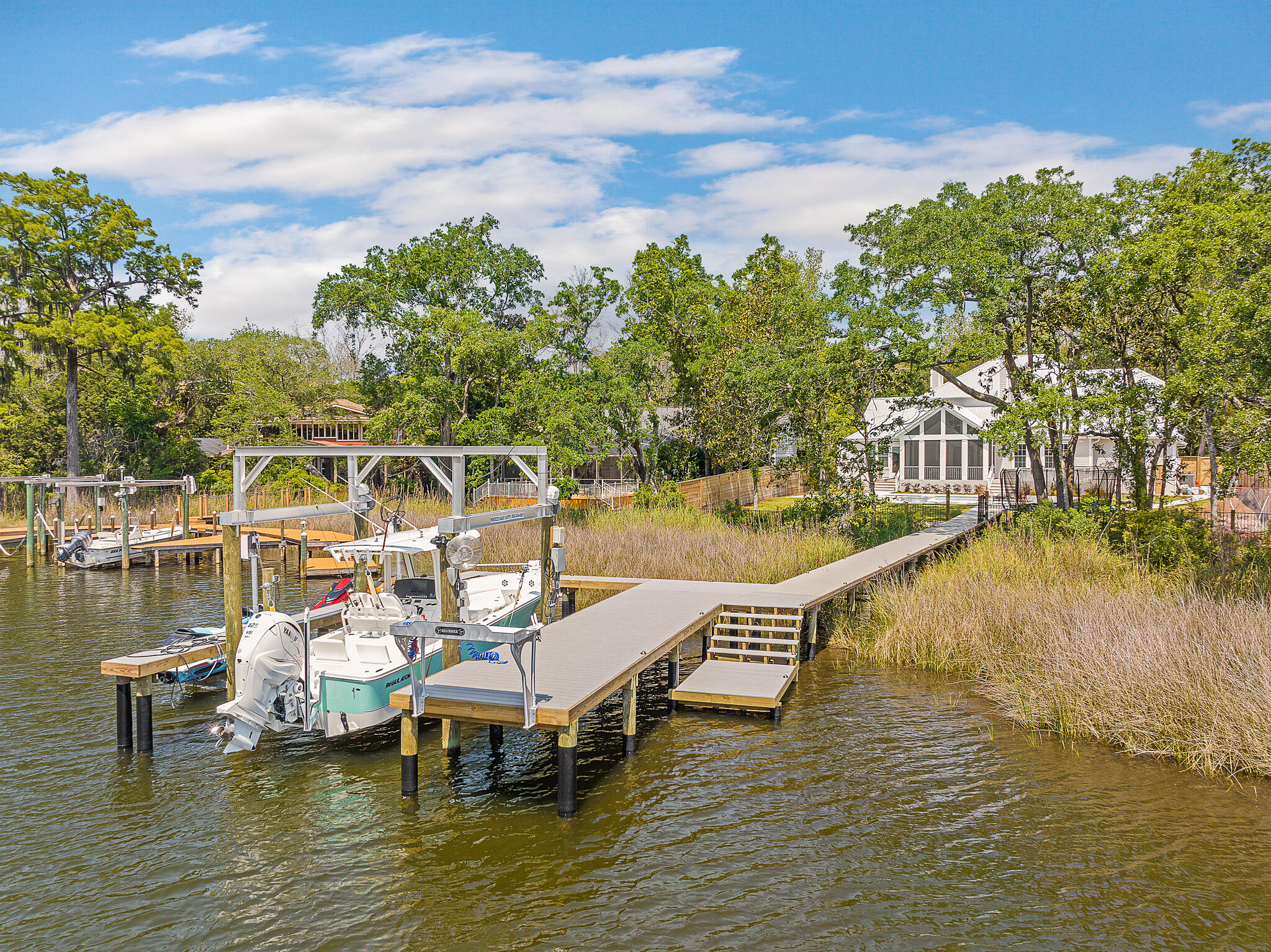 MOORES LANDING - Residential