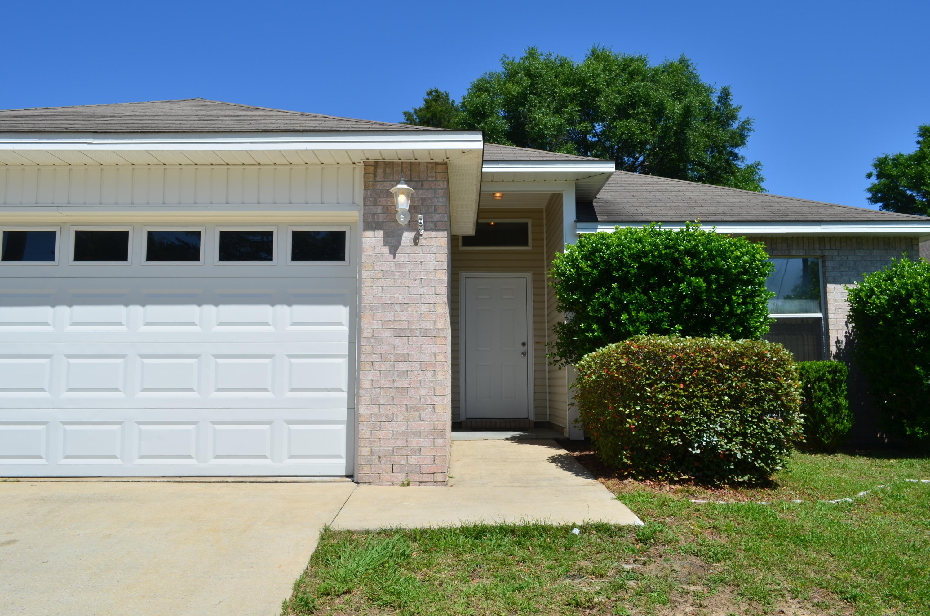 Ready for move in on May 1st! Great home in the heart of Niceville, convenient to schools, Niceville's Children's Park & Library, shopping, & restaurants. Single story with newer LVP flooring thoughout. Kitchen fully equipped with newer stove, newer refrigerator, dishwasher and newer microwave. This house has been well maintained; the owner's take great pride in the condition of their property. Home even has new a/c.  Available to move into with an approved application and paid security deposit. All adults living at the property must fill out a separate application and be named on the lease. Sorry, NO PETS ALLOWED (no exceptions) & No smoking!