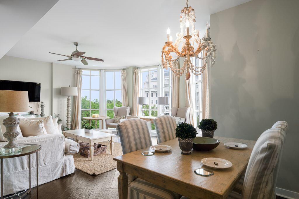 BAHIA CONDO - Residential