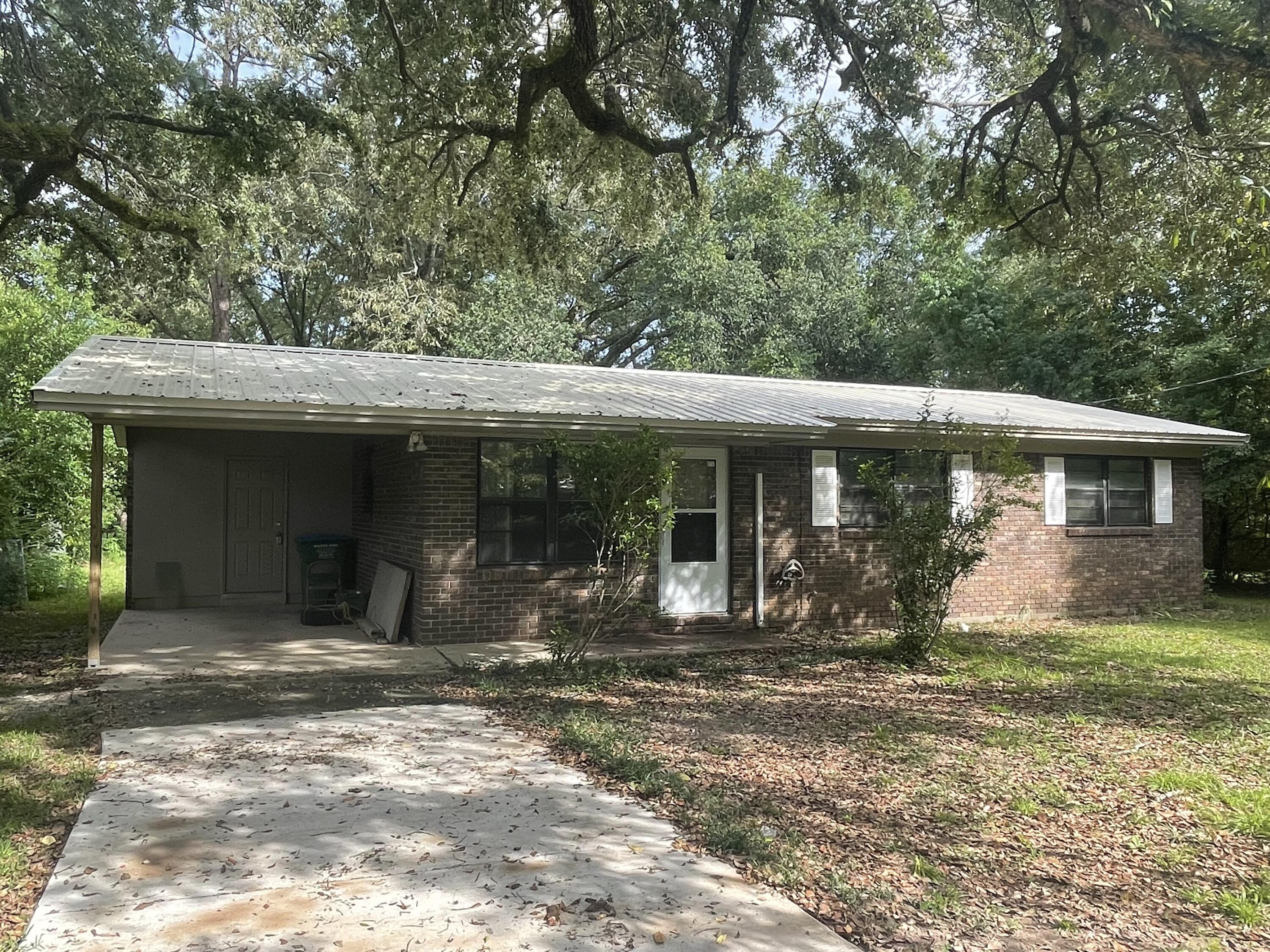 CRESTVIEW (231100.00) - Residential