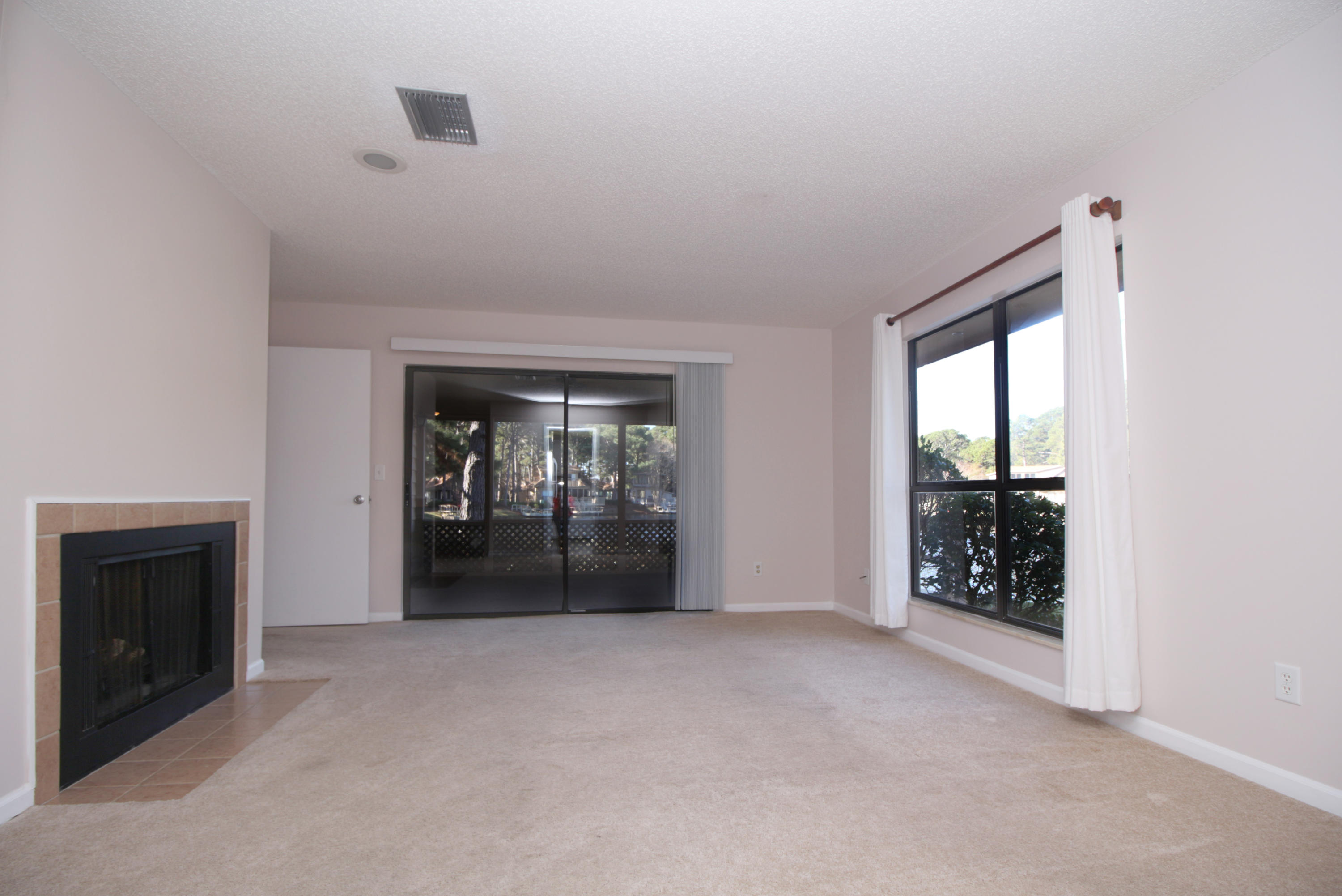 FAIRWAYS AT SANDESTIN PH 2 - Residential Lease