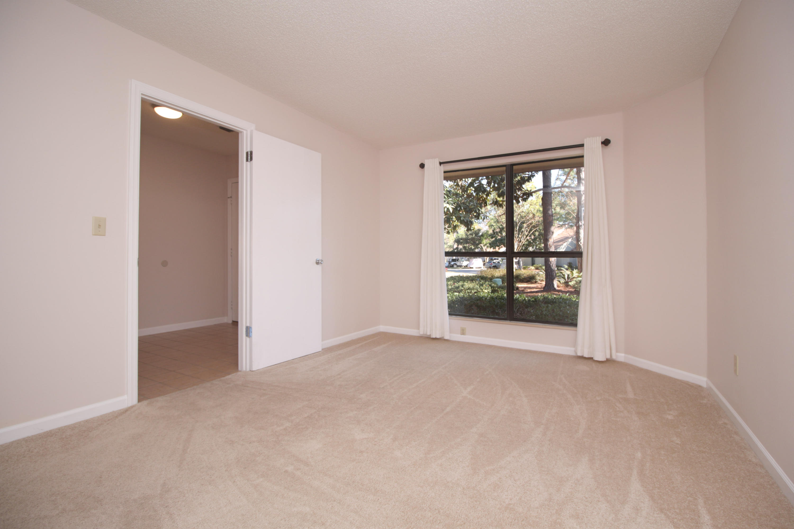 FAIRWAYS AT SANDESTIN PH 2 - Residential Lease