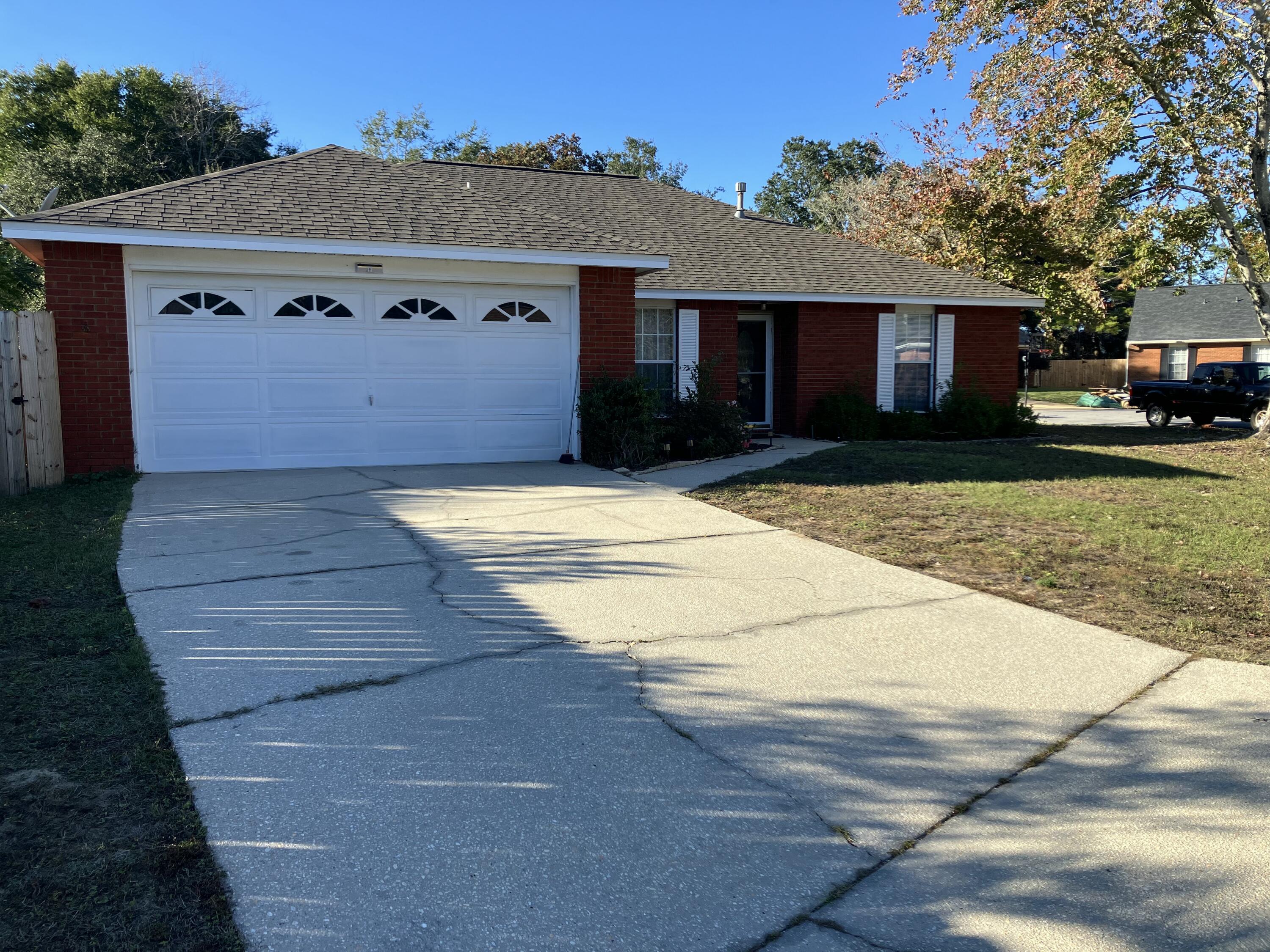 Great rental in the Bluewater Bay area.  
All home interior walls and floor boards trim have been painted recently. Desirable split floor plan with a roomy eat-in kitchen, large family room, separate dining area, jaccuzi tub, and standing shower in main bedroom.   Wood flooring in all floors except kitchen and Sun Room. Tile floors in kitchen, master bath and guest bath. A breezy 16'x10' heated and cool sunroom leads to the fully fenced yard with automatic sprinkler system. Handy 10'x7', low ceiling yard building for storing gardening tools, toys, etc. Double car garage with attic ladder for extra storage. Separate utility room. Close to shopping, dining, and other convenient stores.  Walking distance to the Bluewater Elementary