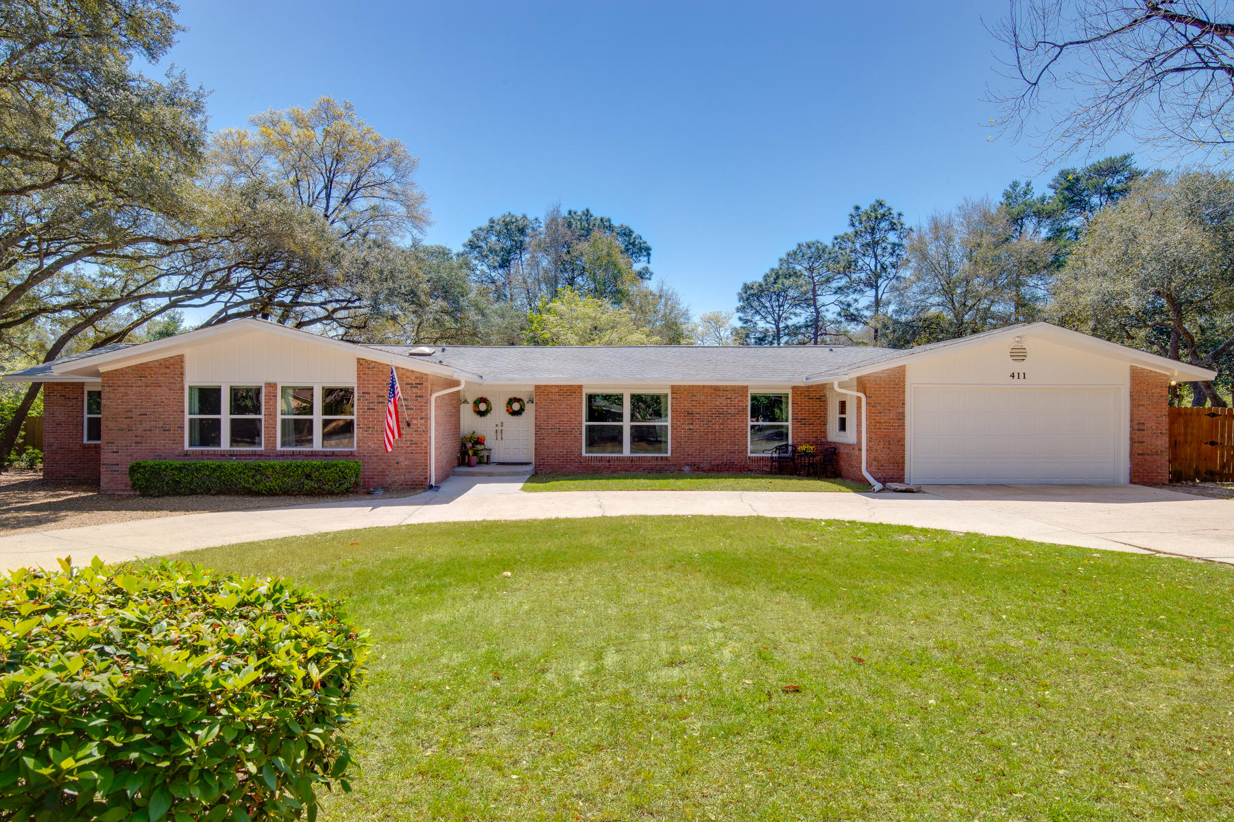Expansive Estate Size LOT in Rocky Bayou Country Club Estates overlooking the Golf Course! Have a Big Family? Like to Entertain?... This is the Home for you! 4 Bedroom / 2.5 Bath / 2 Separate Living Spaces PLUS 400 sq ft BONUS Room / Formal Dining Area / Breakfast Area / Built in Storage Area / Fully Fenced Back Yard! Other Features include: New Windows / Hurricane Shutters / New Vinyl Plank Wood Look Floors / Newly Painted Exterior / Handcrafted Butcher Block Counter Tops in Kitchen / Pantry w/Barn Door / Huge Master Suite w/2 Closets (1 walk-in) / Master Double Vanity / 2 Car Garage / Termite Bond. The Beautifully Landscaped Back Yard, directly on the Golf Course, is a perfect place to Relax with Friends or add a Pool for more Family Fun! Hurry and Schedule a Showing today! Transferable Termite Bond! Buyer to Verify all Dimensions and Information!~